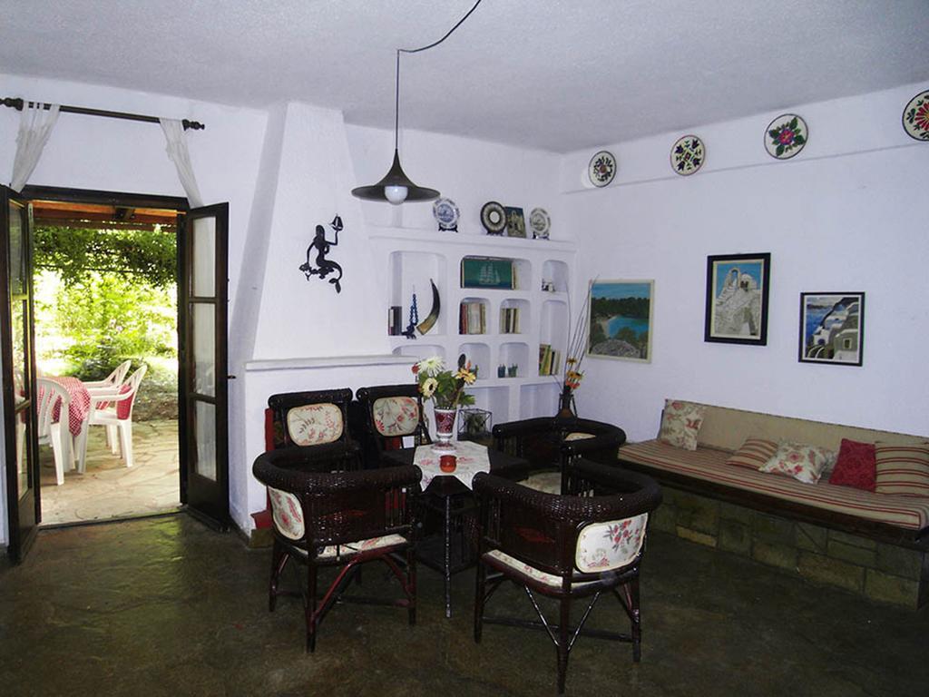 Charming Maisonette Polychrono Bagian luar foto